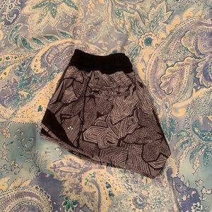 Lululemon Hotty Hot Short 2.5”